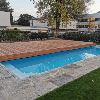 POOLDECK